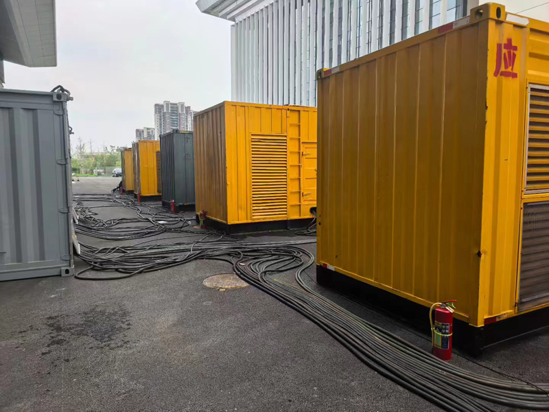 什邡不同季节柴油发电机组保养有哪些注意事项?